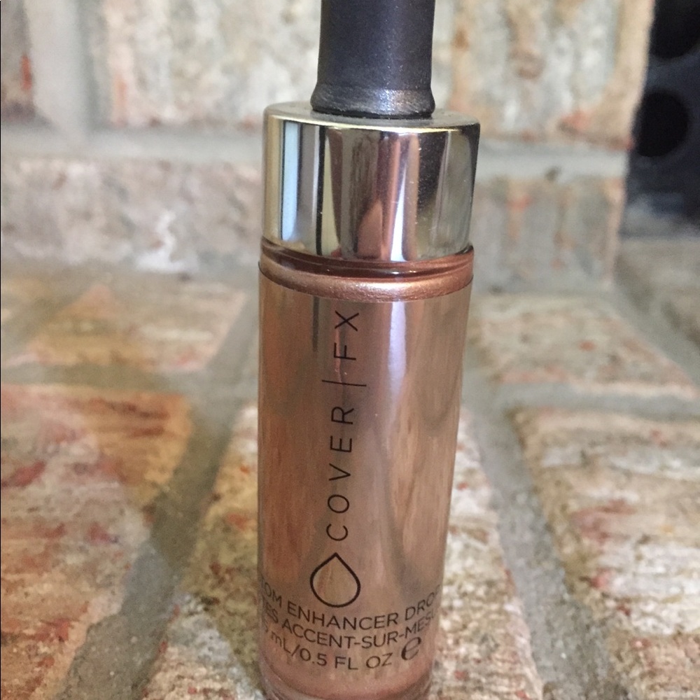 Cover FX custom enhancer drops in Moonlight